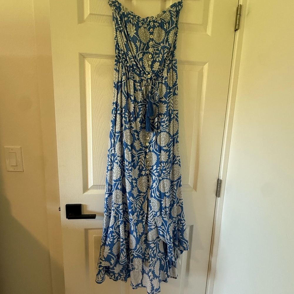 Elegant Blue and White Floral Maxi Dress